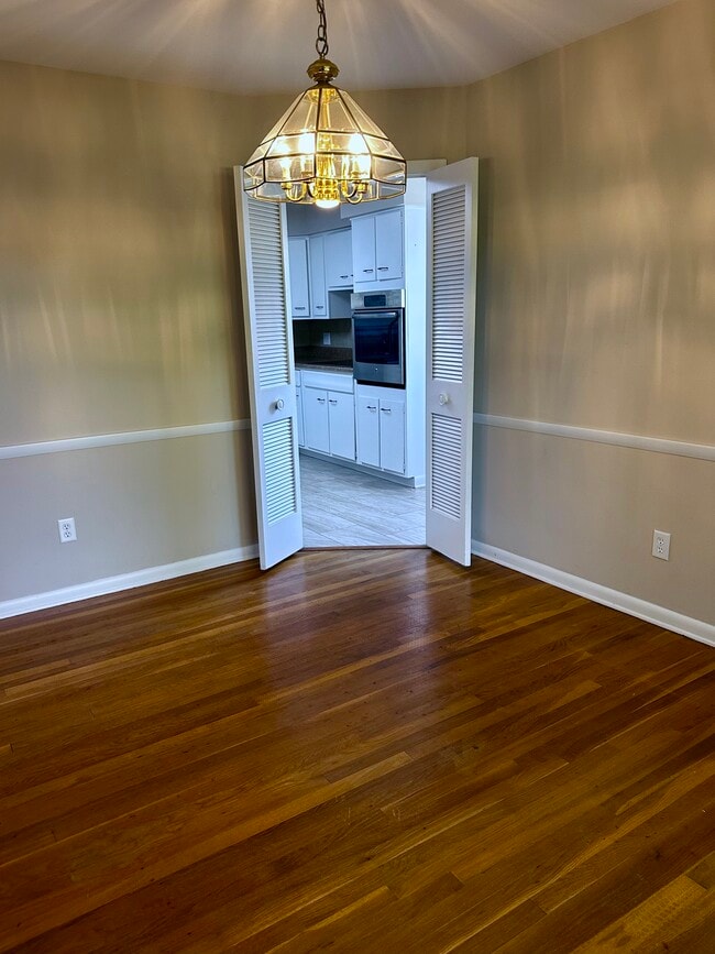 Photo - 2671 Montcalm Rd