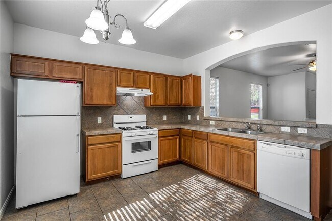 Photo - 2518 Allred Dr