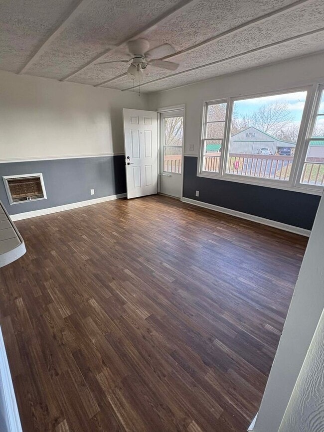 Photo - 3BR home with basement!