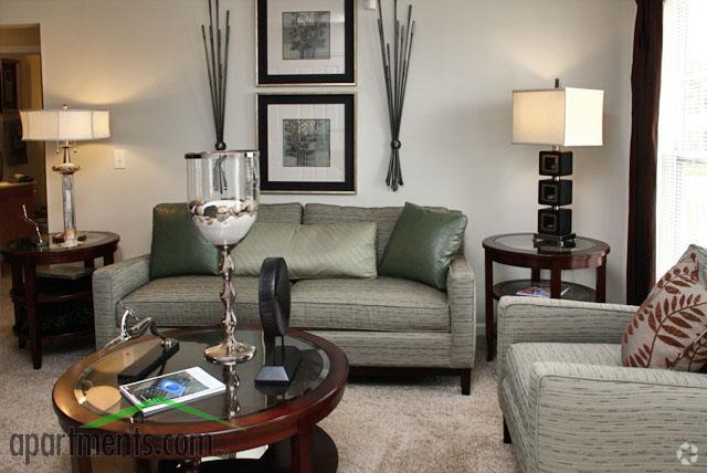 Living Room - Burke Ridge Crossing