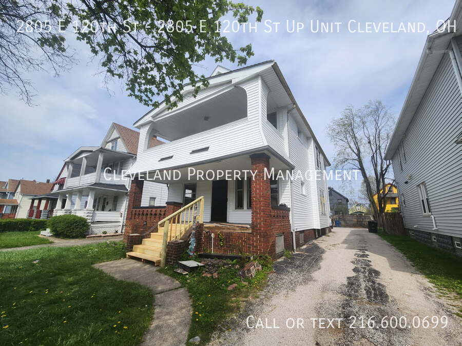 Photo - 2805 E 120th St Unit 2805 E 120th St Up  Cleveland, OH 44120