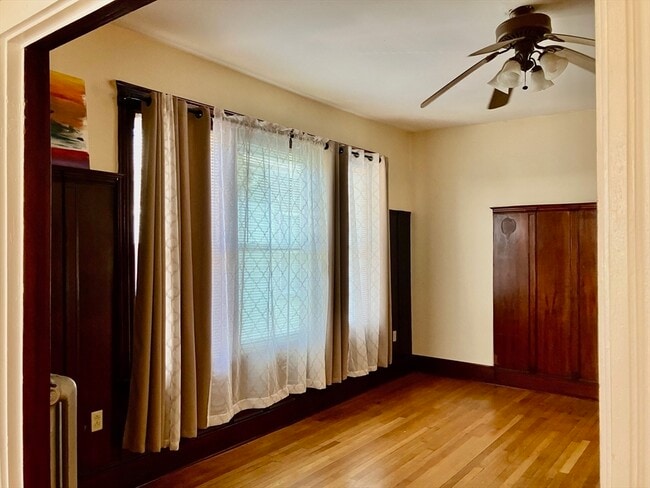 Photo - 230 Callender St Unit 2