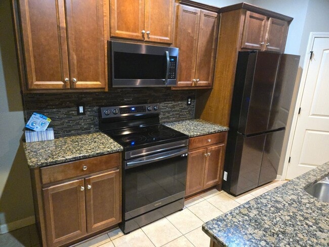 Photo - 163 Sunset Ln