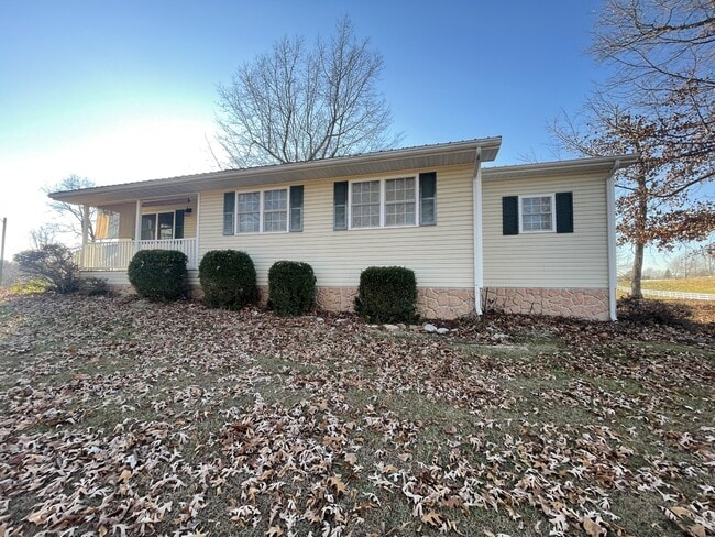 Photo - 1013 Murrieltown Rd House