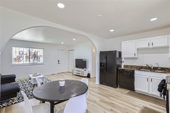 Photo - 5504 Troy St Unidad SI ID1604841P