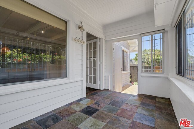 Photo - 320 4th Ave Unit #1