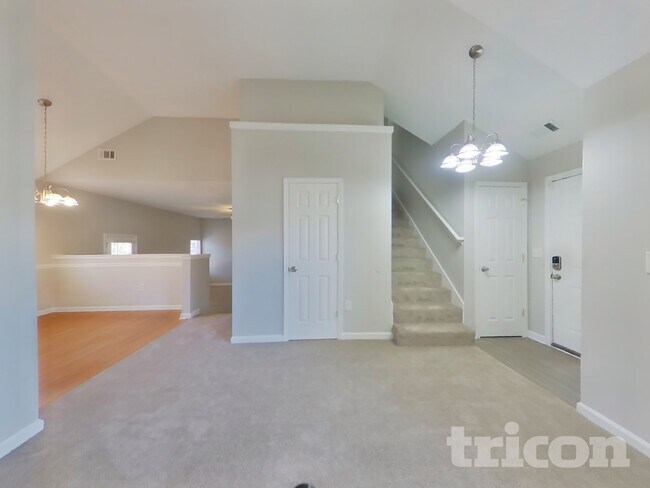 Photo - 6030 Crooked Creek Dr.