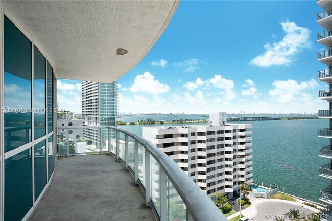 Photo - 480 NE 30th St Unit 1701
