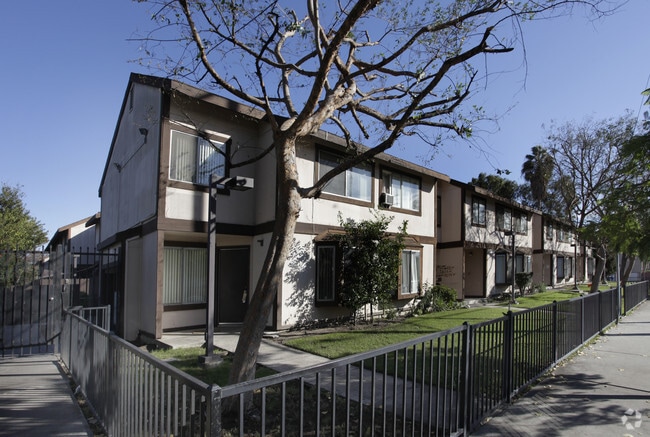 Photo - Vineland Apartments
