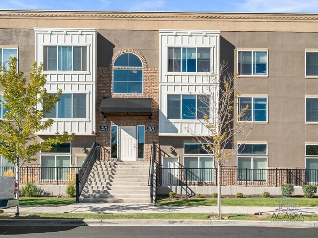 Building Photo - 172 W 1000 S Unit 211