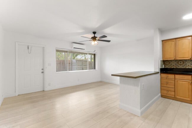 Photo - 1125 SW 15th Ave