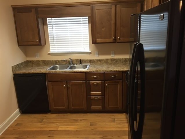 Photo - 83 Ristona Dr