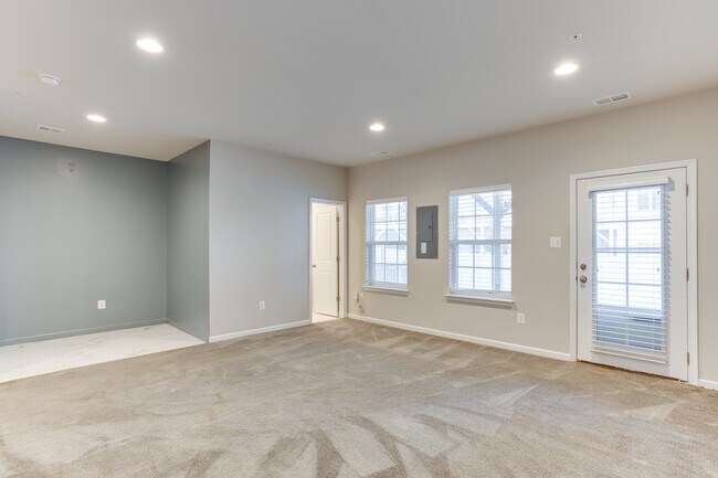 Photo - 4216 WOODSPRING Ln