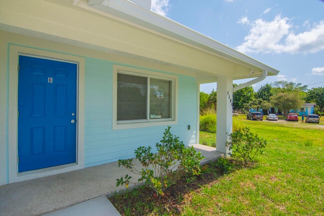 Photo - 1405 Ave G