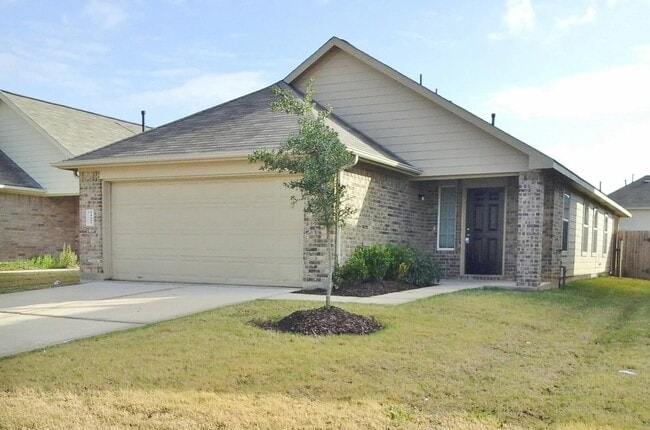 Building Photo - 14459 Platzer Dr