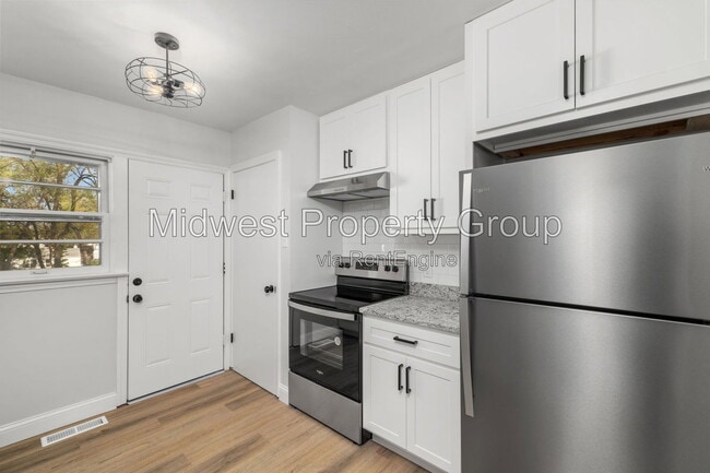1410 St Bernadette Ln