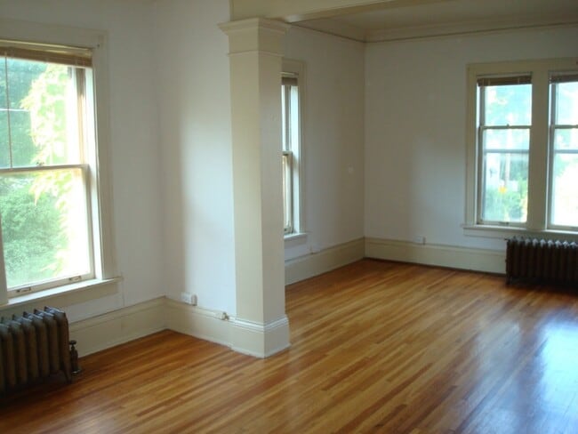 Photo - Lexington House