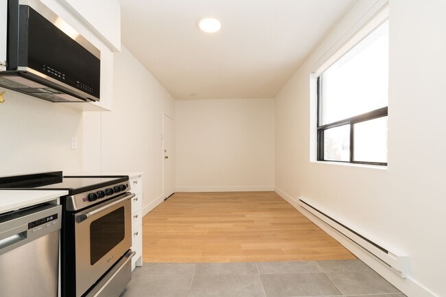 Photo - 28 Maynard Ave Unit 203