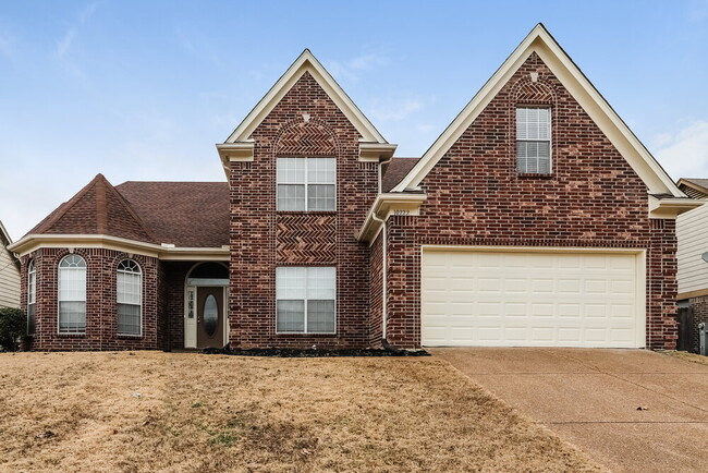 Building Photo - 10222 Green Moss Dr N