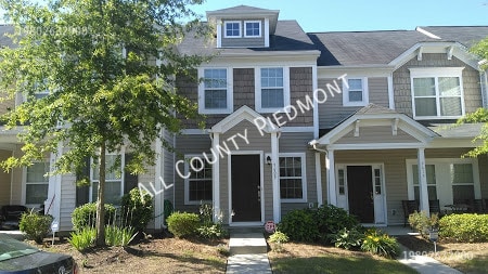 Building Photo - 9609 Turning Wheel Dr