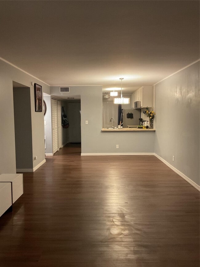 Photo - 7840 NW 50th St Unit 504