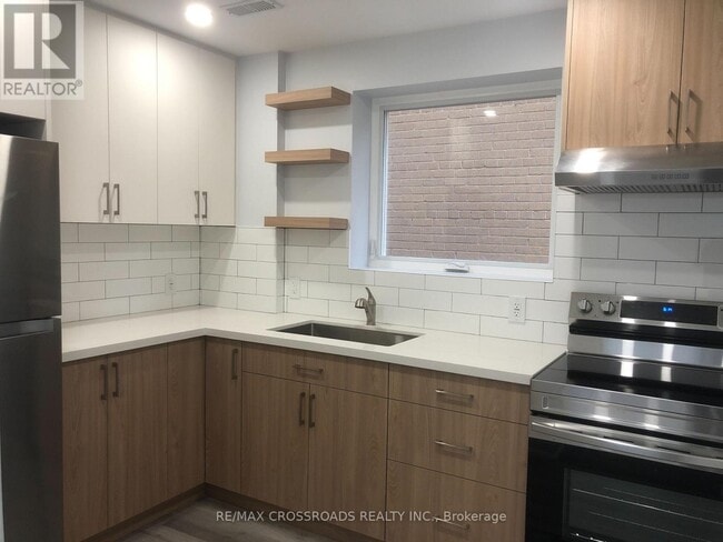 Photo - 25 Glenside Ave