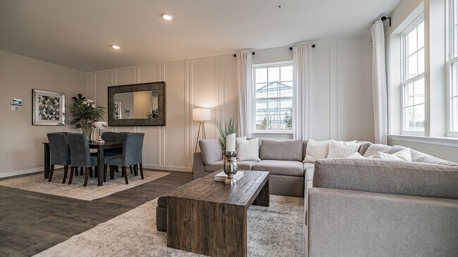 Photo - 1037 Turnstone Dr Townhome