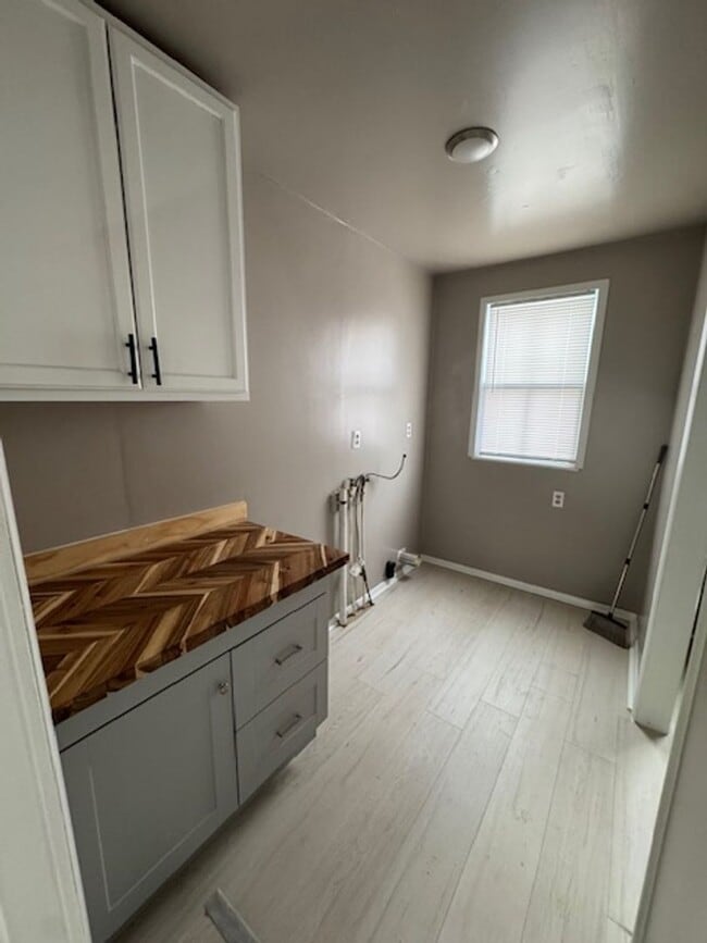 Photo - Renovated single family in downtown Lexington