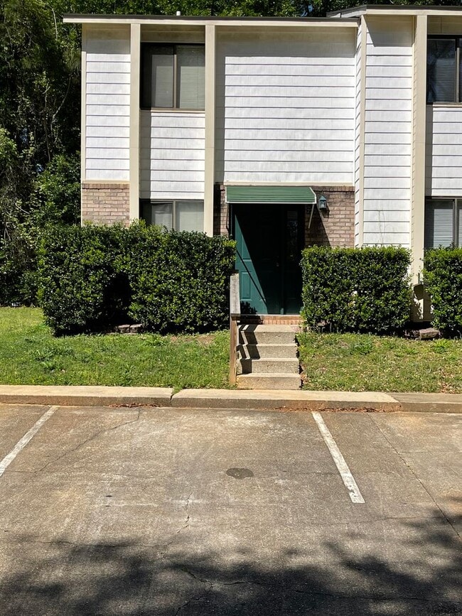 Building Photo - Rolling Acres Subdivision