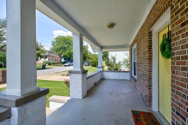 Photo - Bungalow in Downtown Chattanooga