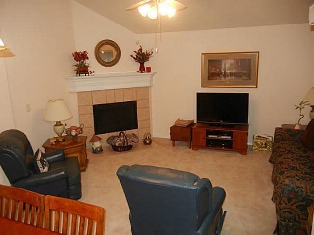 Photo - 1606 Mapleleaf Falls Dr