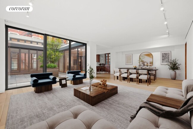 Building Photo - 27 Wooster St