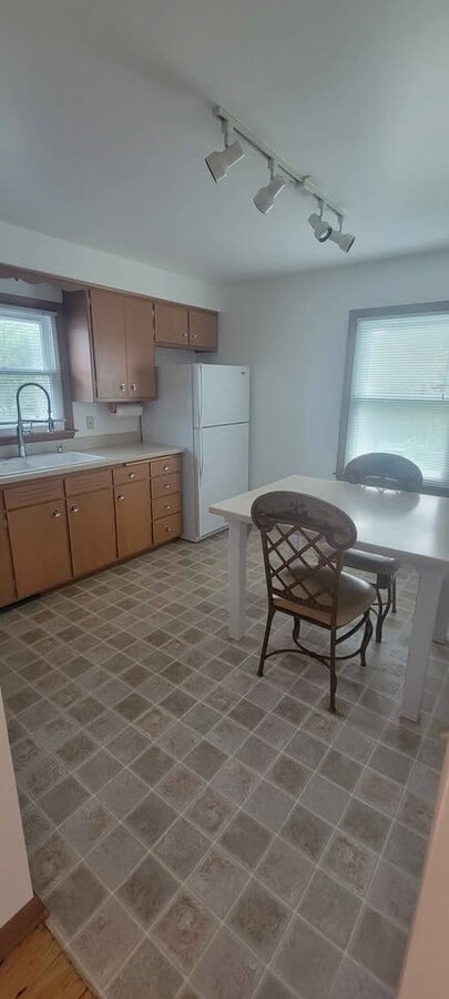 Photo - 131 Lincoln Ave Unit Lincoln Ave Lower