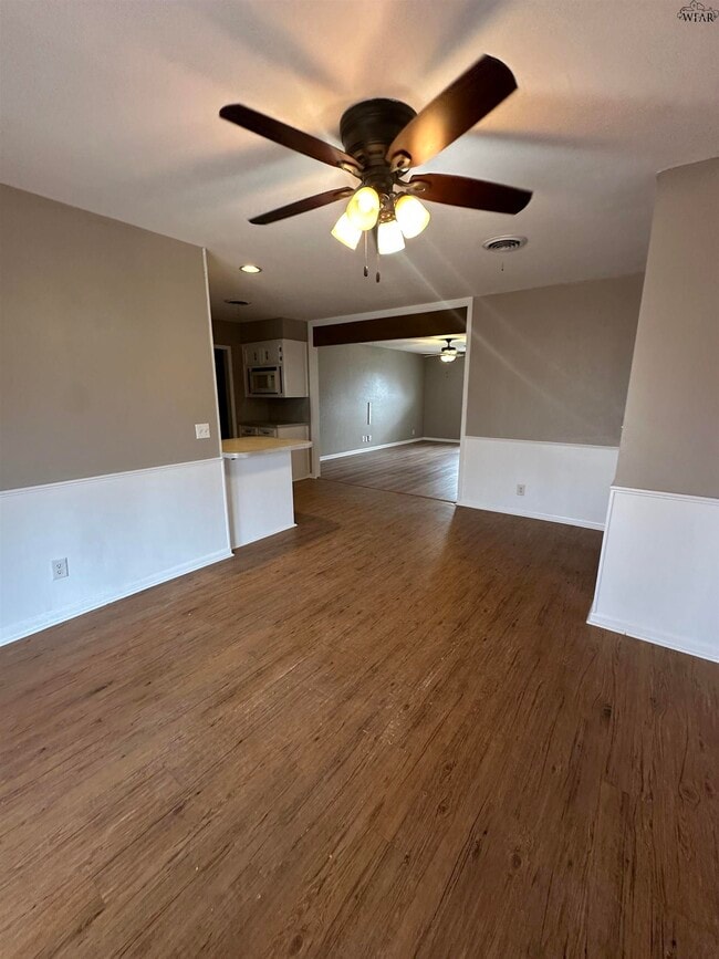 Photo - 3510 University Ave