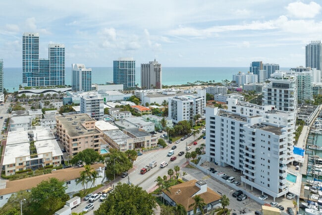 Efficiency - 480SF - Aerial - Playa Mia