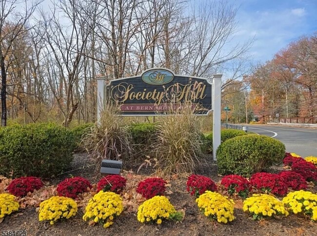 Photo - 127 Irving Pl