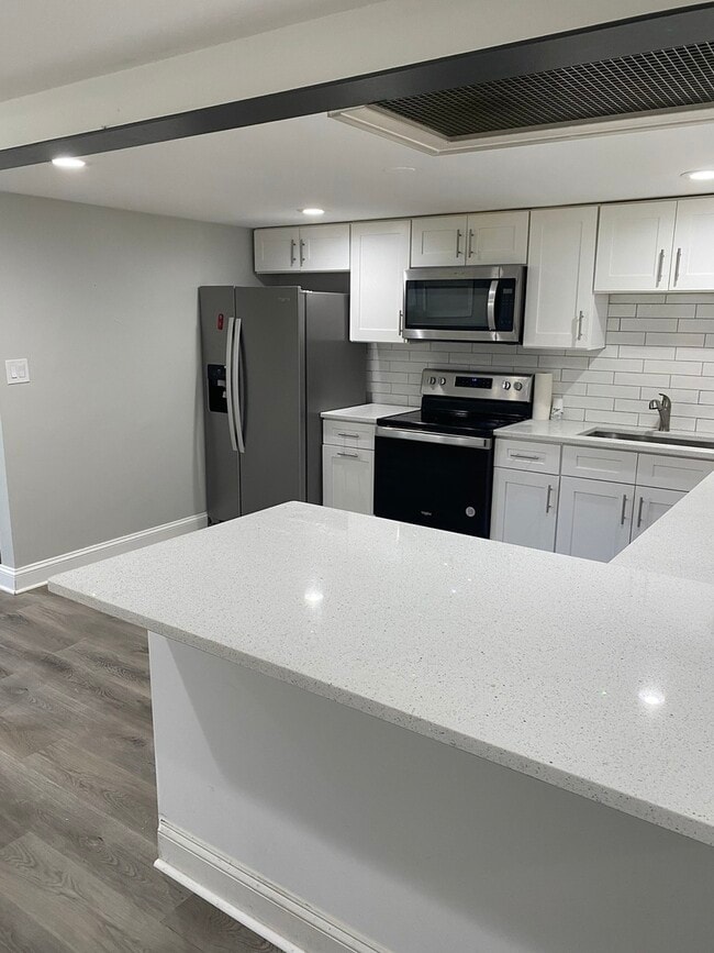 Photo - 5530 N Mango Ave Unit 0