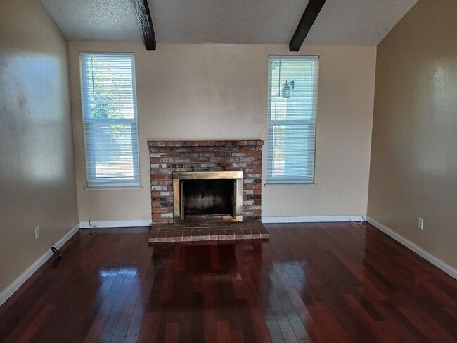 Photo - 400 Mokelumne Dr