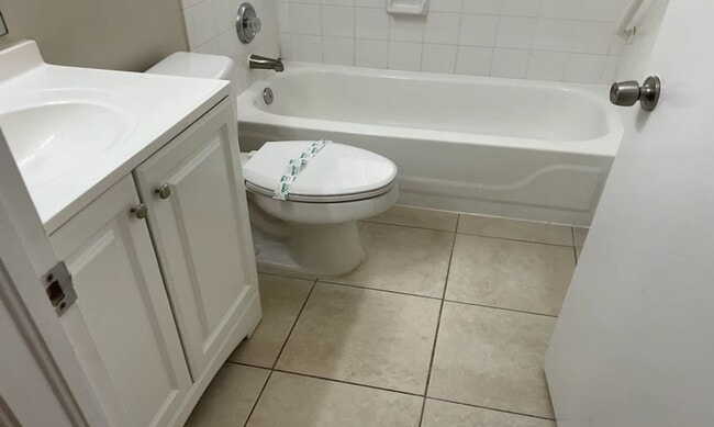 Photo - 4965 SW 33rd Ave