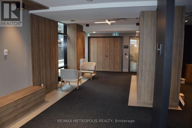 Photo - 335 Wheat Boom Dr. Unité 203