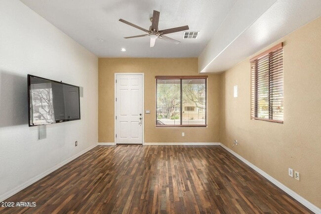 Photo - 9551 E Redfield Rd