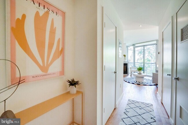 1300 13th St NW Unit 309