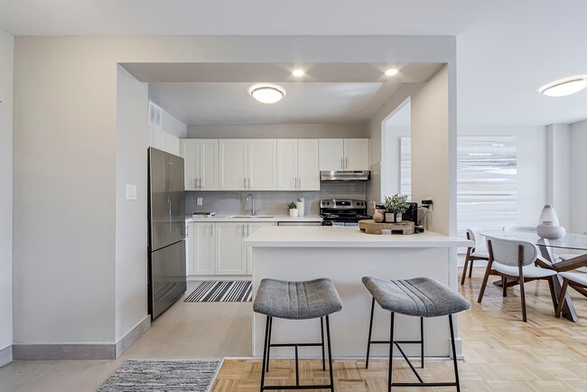 Photo - Parkway Forest Towers