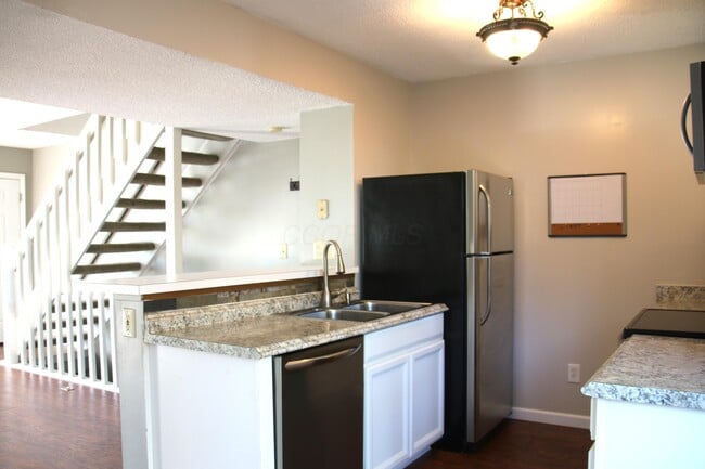 Photo - 4885 Stoneybrook Blvd Unit 25C