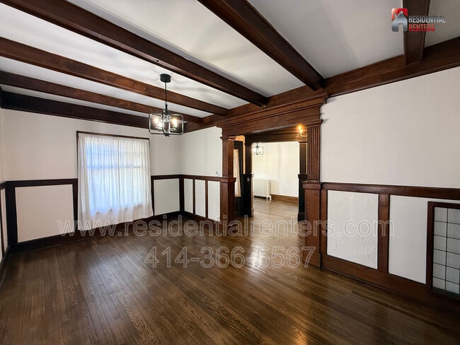 Photo - 1155 N 21st St