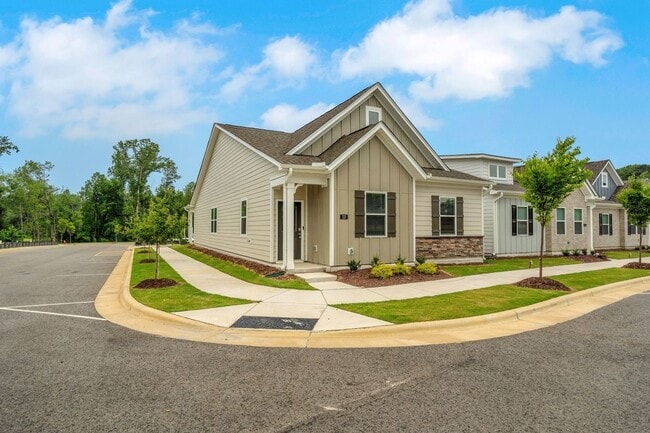 Charming 3BR House in Fuquay Varina - Charming 3BR House in Fuquay Varina