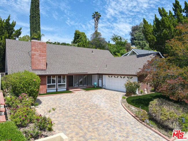 Photo - 4220 Towhee Dr