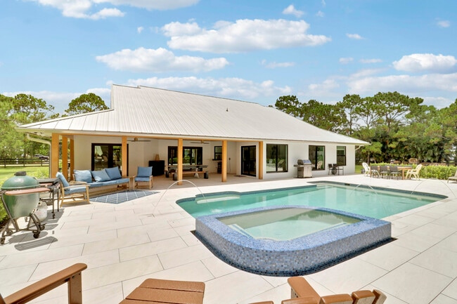 Photo - 15316 75th Way N