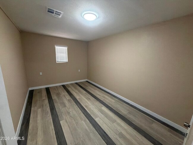 Photo - 5810 W Earll Dr
