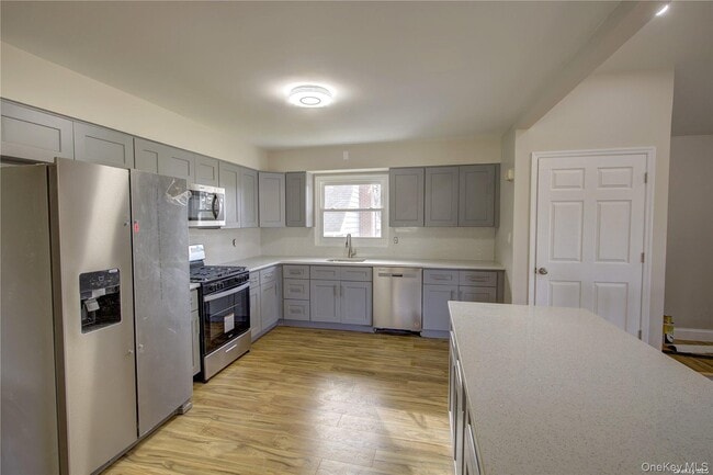 207 Catherine Ave